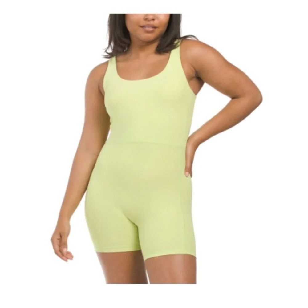 WILO Rib Romper Lime Green Sleeveless Ribbed Activewear Bodysuit XS Sporty NWT